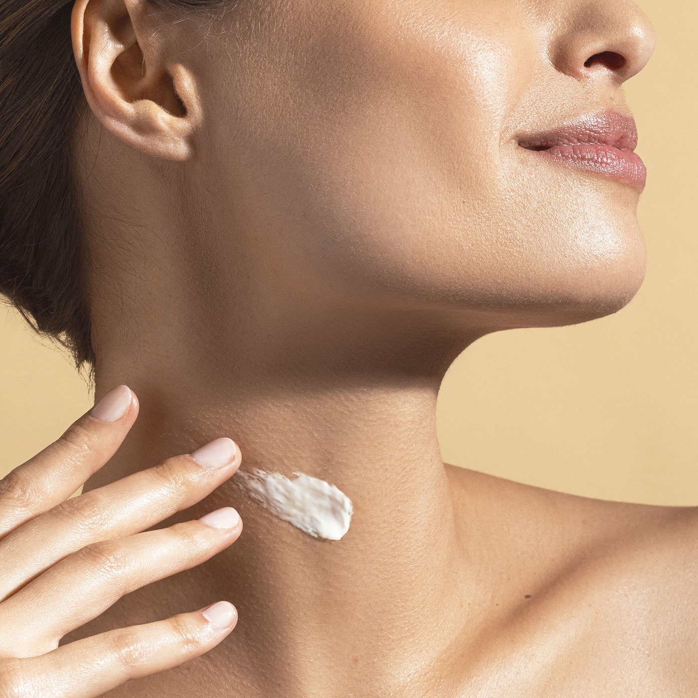 CellLift Neck and Décolleté