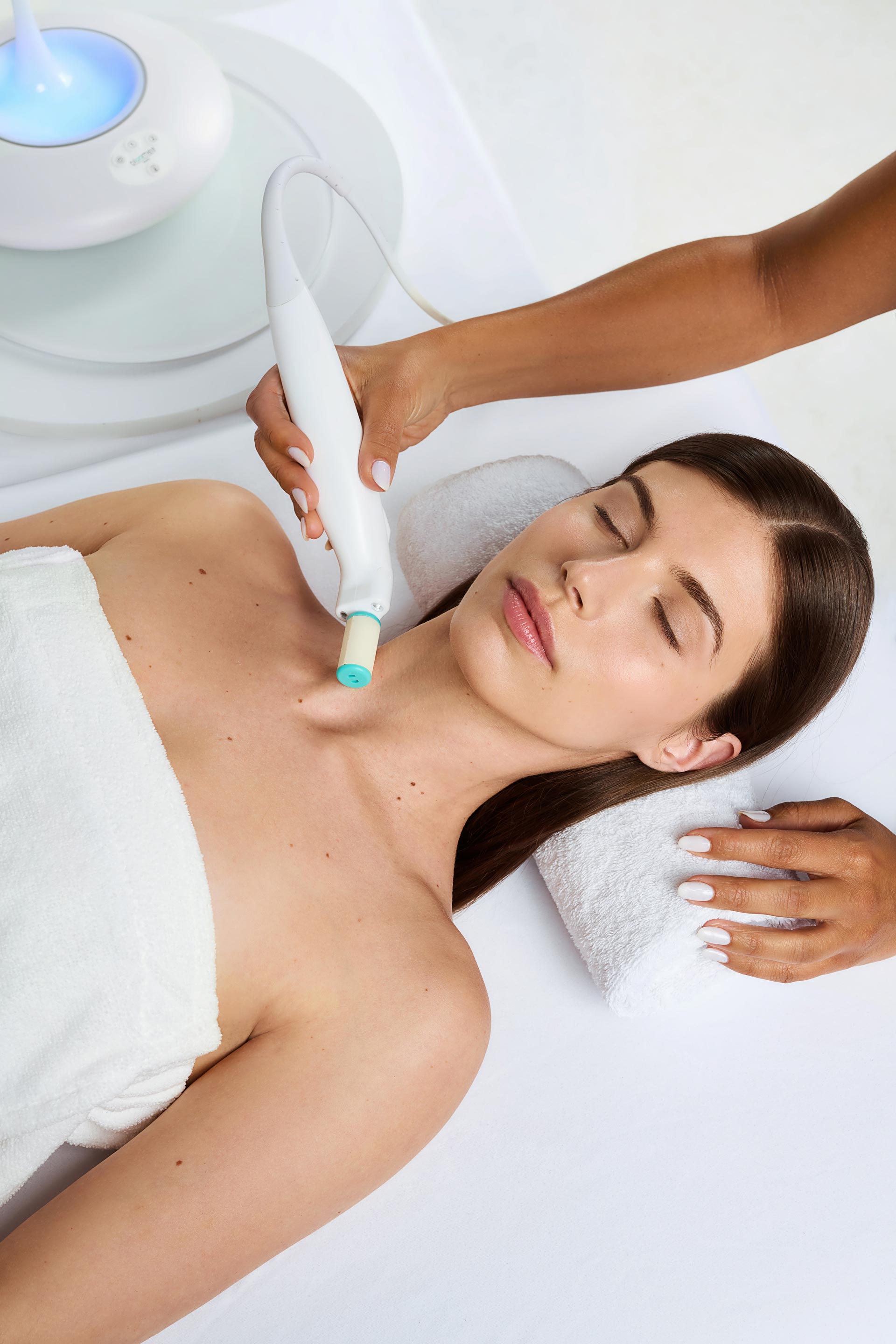 Soin Bloomea du cou | Bloomea neck treatment, official